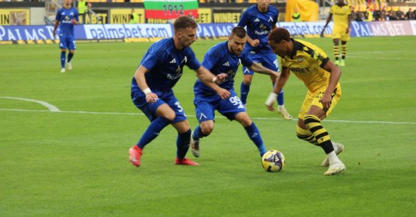 Айс Леведски будет играть против звезд мира