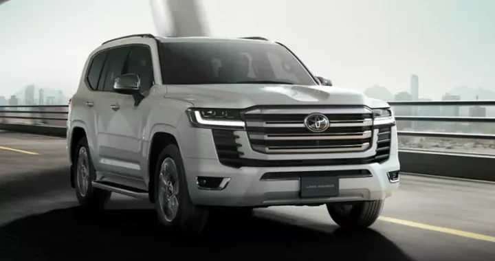 Слухи: Toyota Land Cruiser 300 может стать гибридом плагина
