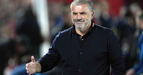 Поклонники Ноттингем Форест уже хотят главы ангела