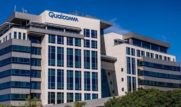 Акции Qualcomm взлетели после того, как они нацелились на Nvidia с новыми чипами искусственного интеллекта