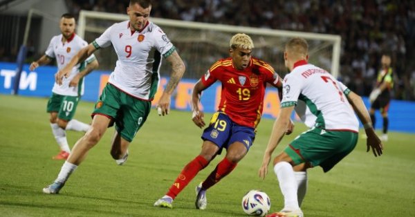 УЕФА вынес скандальное решение судье матча Болгария – Турция