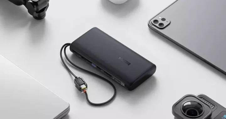Baseus представила универсальный повербанк емкостью 20 000 мАч с быстрой зарядкой мощностью 100 Вт и встроенными кабелями