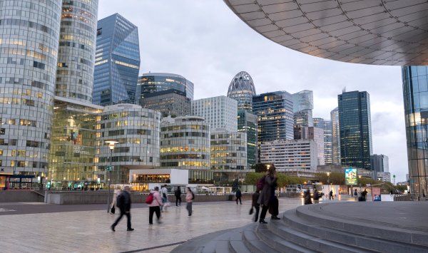 Экономика еврозоны выросла больше, чем ожидалось, сюрприз от Франции