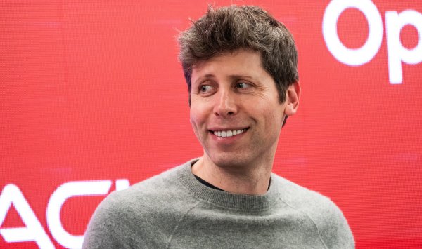 OpenAI завершил продажу акций для рекордной оценки в 500 миллиардов долларов