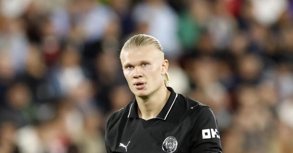 Барса преследует три звезды, чтобы купить Эрлинг Халэнд