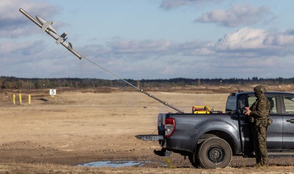 Румыния остановит российские вторжения с помощью американской системы борьбы с дронами
