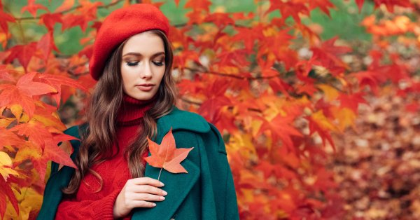 Мода, красота и стиль: самые элегантные образы в красном цвете в этом сезоне.