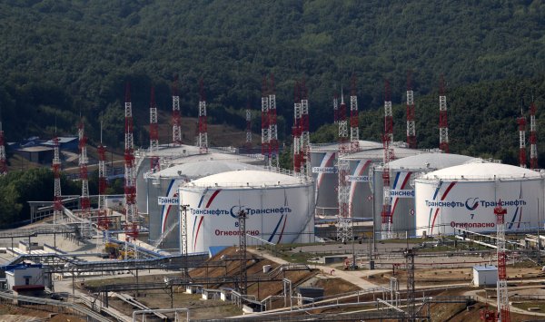 Украина снова нанесла удар по российскому нефтяному терминалу на Черном море