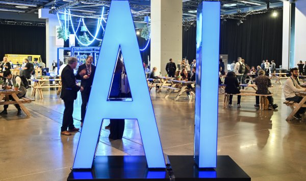 Отчеты крупных технологических компаний выявили недостатки в аргументах в пользу огромных расходов на искусственный интеллект.