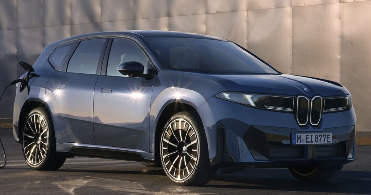 Новый BMW iX3 проехал 1007 км без подзарядки