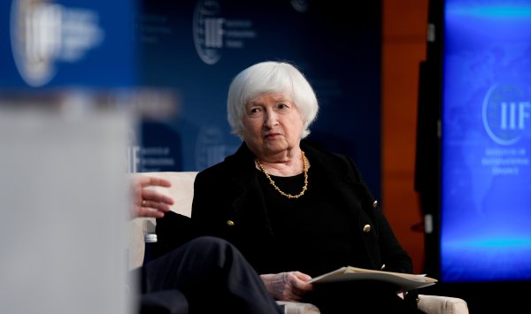 Джанет Йеллен: США «находится в опасности стать банановой республикой»