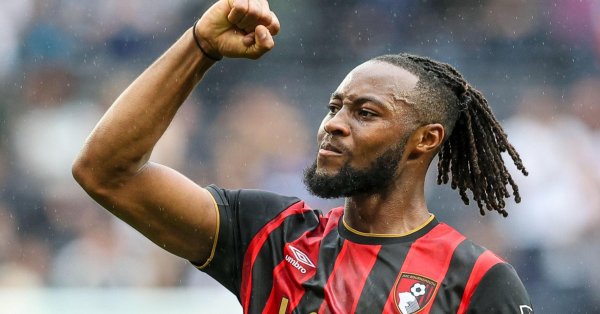 У звезды Cherries есть специальный пункт в контракте