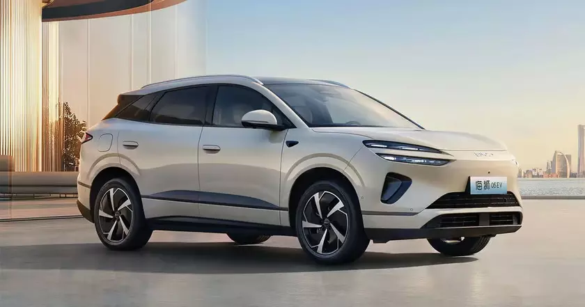 BYD Sealion 06 преодолел отметку в 100 000 автомобилей, выпущенных за 100 дней