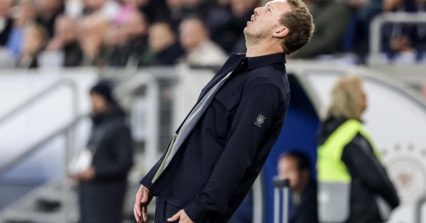 Нагельсманн рассчитывает на двоих в финале со Словакией