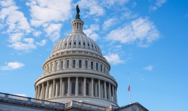 Закрытие правительства США может закончиться уже в среду