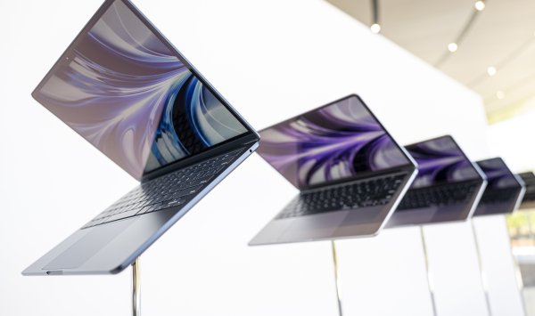 Apple готовится впервые выйти на рынок недорогих ноутбуков