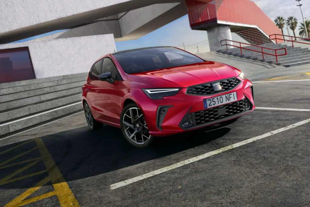 SEAT Ибица и Арона