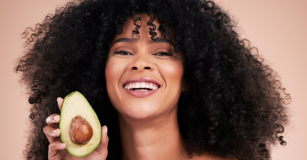 Здоровье и красота — лучшие домашние маски для волос, которые стоит попробовать в новом сезоне