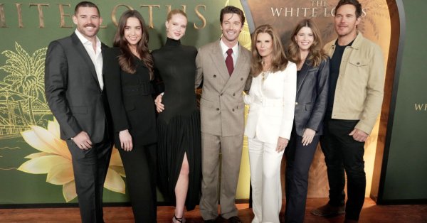 С 70-летием — Мария Шрайвер отпраздновала свой день рождения в окружении детей