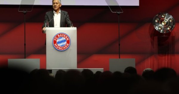 «Бавария» объявила о рекордной текучести кадров, Герберт Хайнер получил второй срок