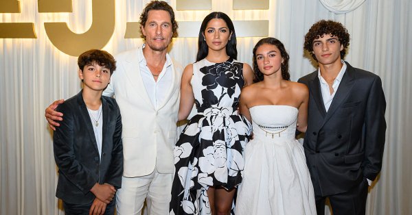 Мэттью МакКонахи в 56 лет: жена Камилла показывает его обнаженным по пояс