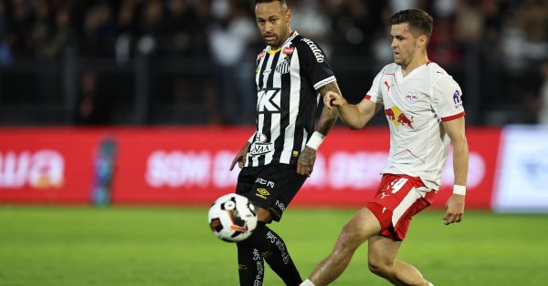 Большой «портной»: Неймар начал их даже после травмы