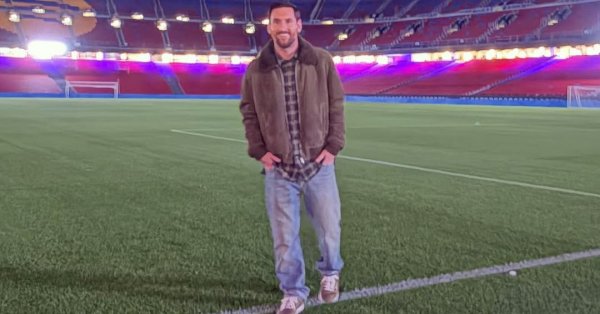 Месси вернулся в «Барселону» и излил душу: «Я скучал по нему!»