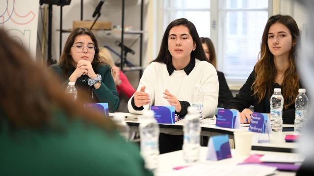 По данным европейского опроса, 88% молодых людей ставят эмоциональное здоровье на первое место