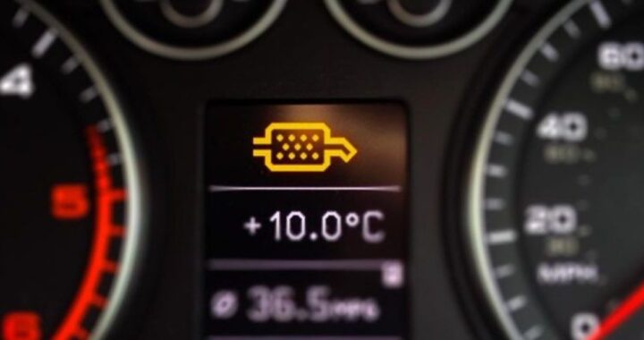 Если этот индикатор появился на приборной панели, не глушите двигатель.