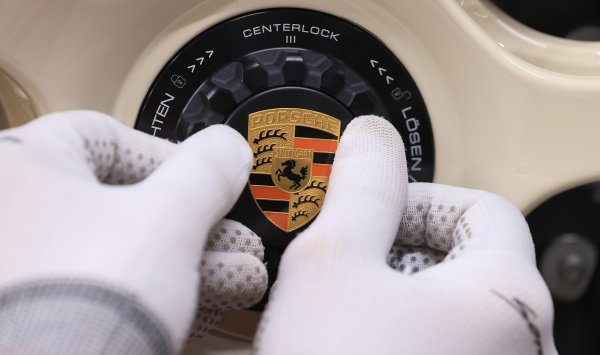 После трудного 2025 года худшее для европейских автопроизводителей, возможно, уже позади.