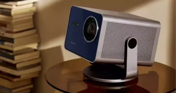 Leica представила Cine Play 1 Plus — 4К-проектор премиум-класса с изображением до 300 дюймов и поддержкой HDR10+