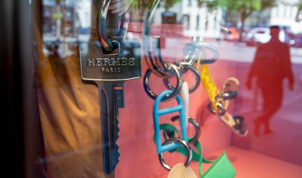 Французских гигантов фондового рынка ждет блестящее будущее, но есть и подводные камни.