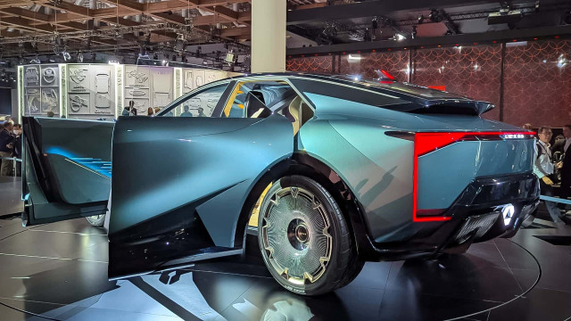 Лексус ЛС Купе