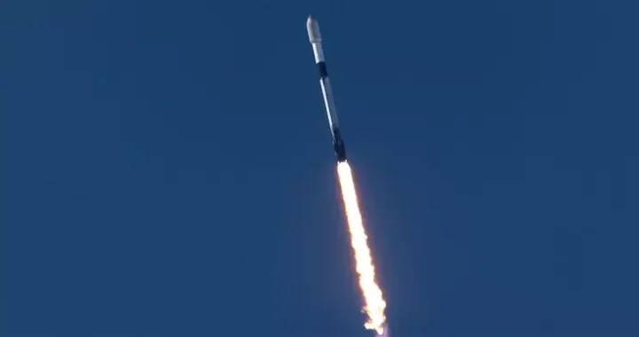 SpaceX осуществила в 2025 году 100-й запуск ракеты Falcon 9, которая вывела на орбиту 28 спутников Starlink