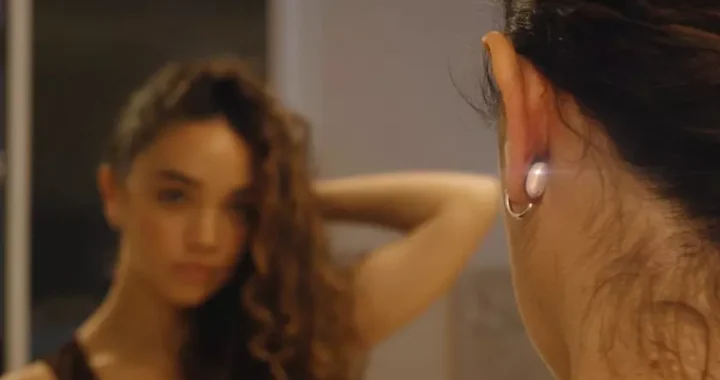 Фитнес-трекеры больше не в моде: представлен необычный носимый гаджет — умная серьга