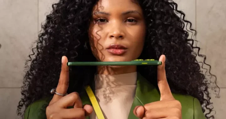 Motorola Edge 70 в версии 12/512 ГБ ожидается в Украине в начале декабря 2025 года.