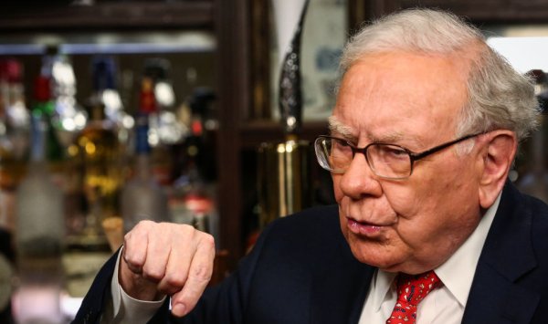 Уоррен Баффет об удаче и богатстве: уроки и критика для миллиардеров