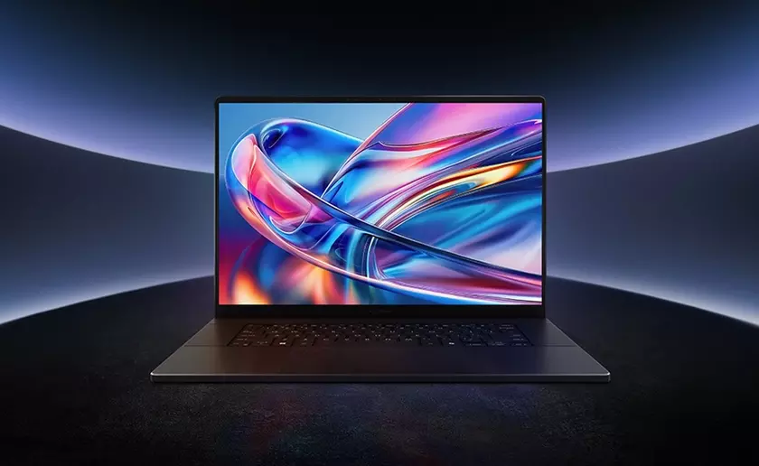 ASUS выпустила мощный ноутбук ProArt P16 для работы с графикой на базе RTX 5090 и новейшим процессором Ryzen AI 9 HX 370