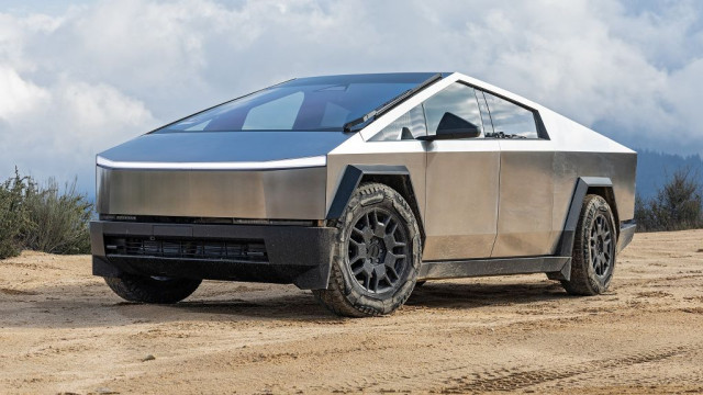 Тесла Кибертрак