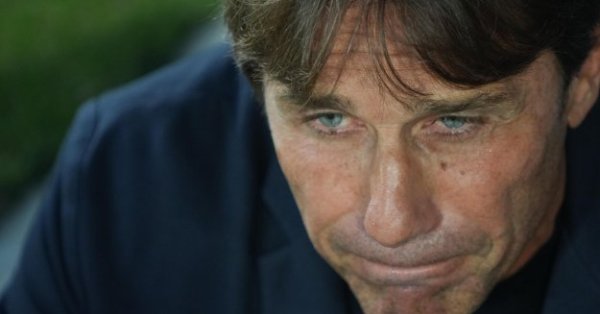 Напряжение в «Наполи»: игроки набросились на Конте, он им не нужен