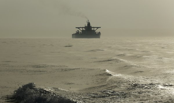 Танкерные ставки подскочили на 576%, поскольку все ищут нероссийскую нефть