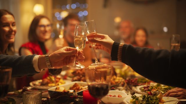 Во сколько мы ужинаем зимой, влияет…