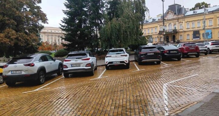 Платная ли парковка электромобилей в Софии?