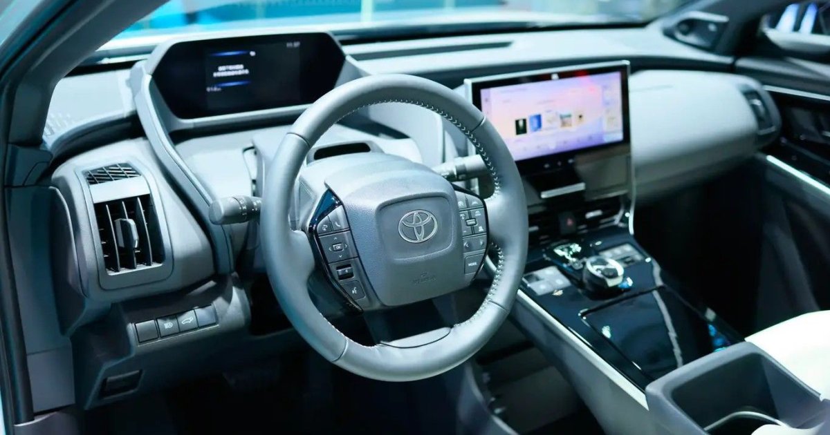 Toyota будет платить водителям за данные с их автомобилей