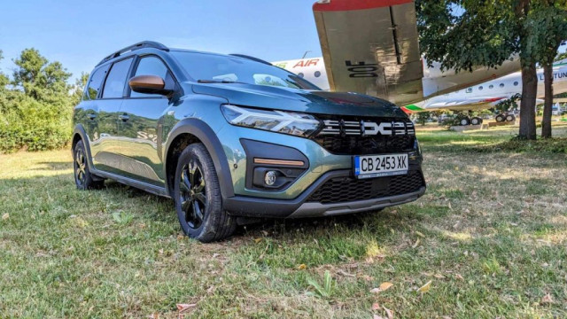 Тест-драйв Dacia Jogger Extreme