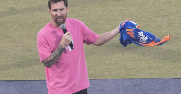 Полузащитник «Интер Майами»: Когда я впервые увидел Месси, я чуть не упал в обморок