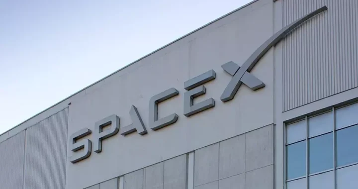 SpaceX оценили в $800 млрд: компания рассматривает возможность IPO в 2026 году