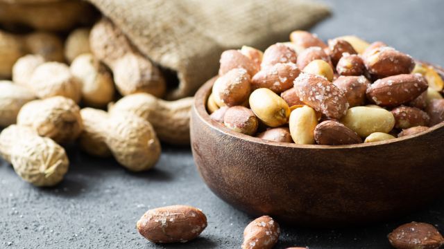 Мы едим арахис для улучшения памяти и концентрации