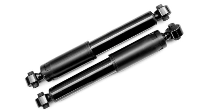 Ошибочно ли заменять только амортизаторы?