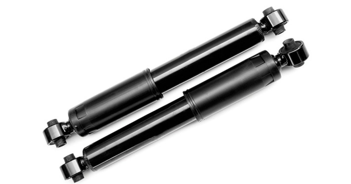 Ошибочно ли заменять только амортизаторы?